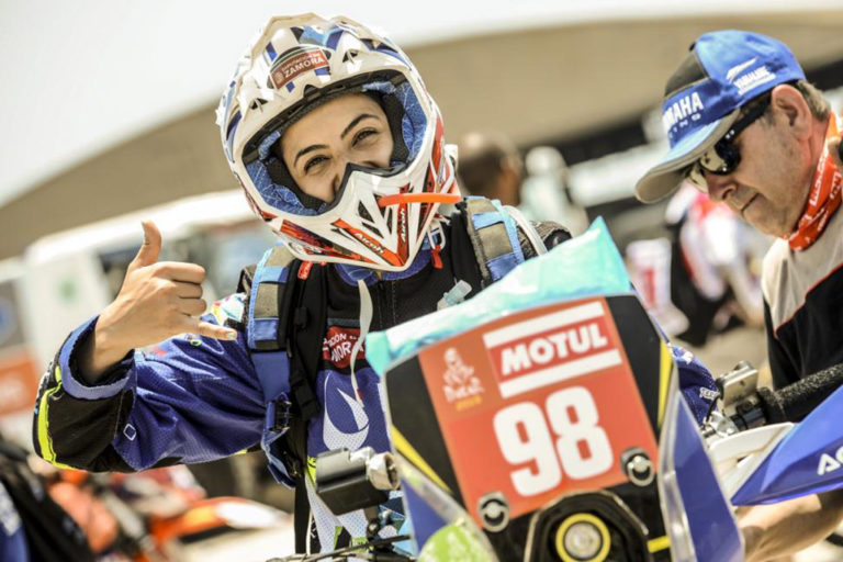 Sara Garcia Dakar Original by Motul 
